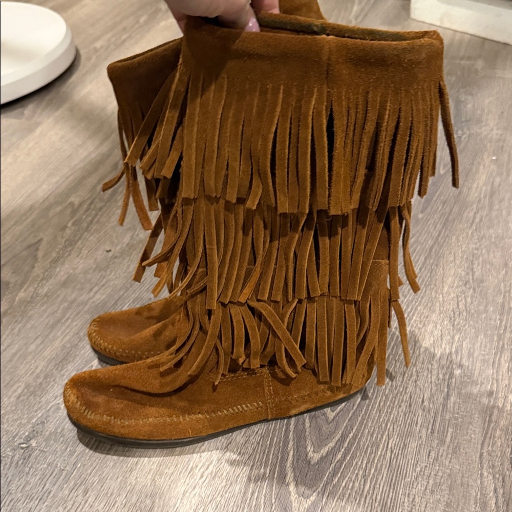 Minnetonka Brown Fringed Moccasin Boots - Picture 2 of 6